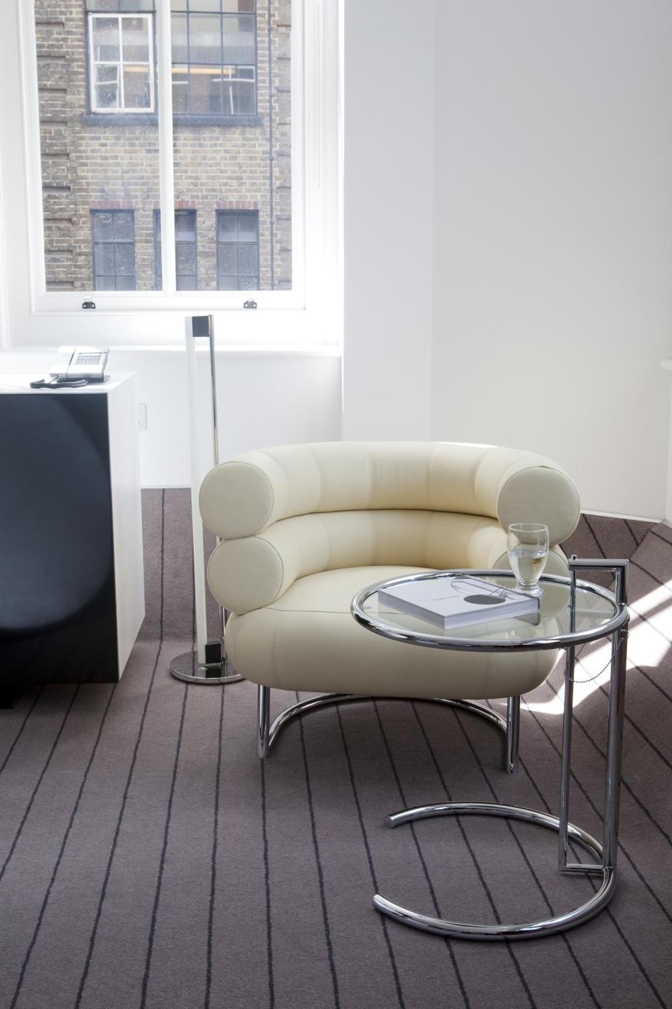 Corner Room